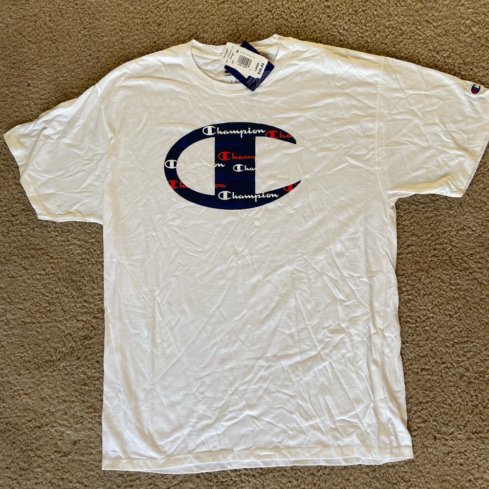 Champion T-Shirt